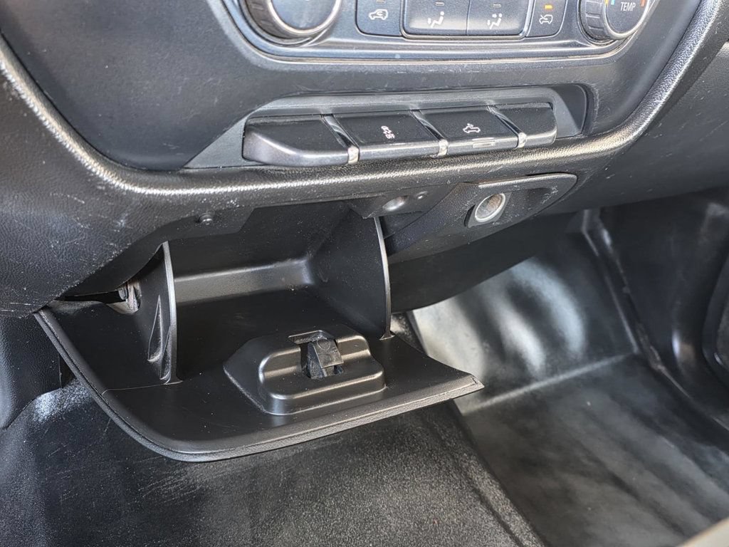 Used 2016 Chevrolet Silverado 2500 W/T RWD image 14