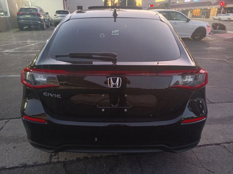 Used 2023 Honda Civic EX-L image 9