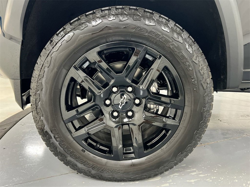 Used 2024 Chevrolet Colorado Trail Boss w/ Advanced Trailering Package image 25