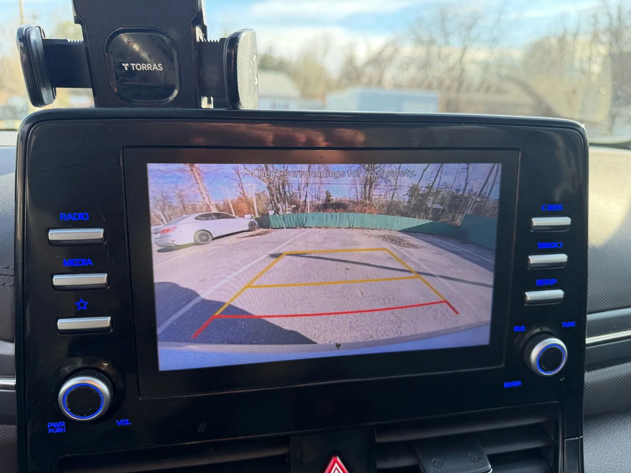 Used 2021 Hyundai Ioniq SE image 31