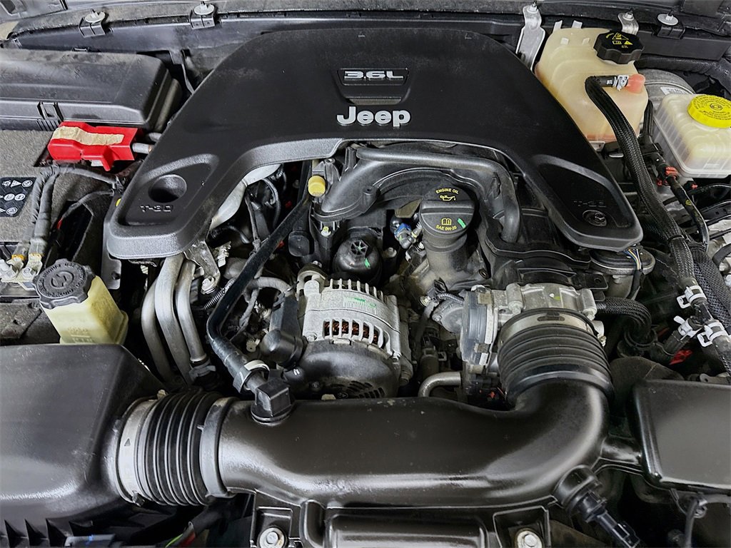 Used 2019 Jeep Wrangler Unlimited Sport S image 32