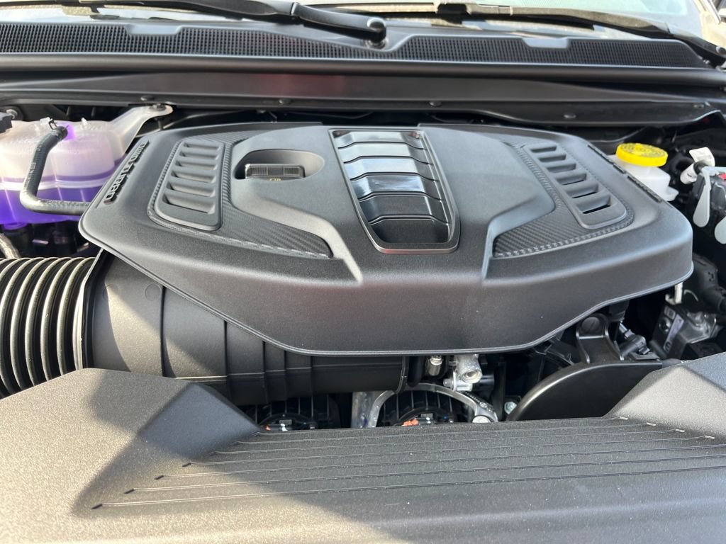 New 2026 Jeep Grand Wagoneer L Limited AWD/4WD image 4