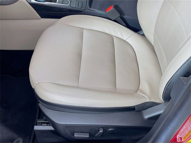 Used 2022 Ford Escape Titanium w/ Class II Trailer Tow Package image 20