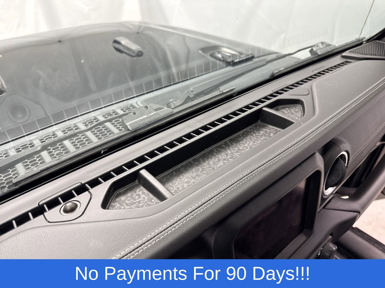 Used 2021 Jeep Wrangler Unlimited Sahara w/ Uconnect 4C Nav & Sound Group image 20