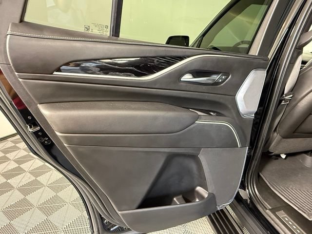 Used 2023 Cadillac Escalade V AWD/4WD image 30