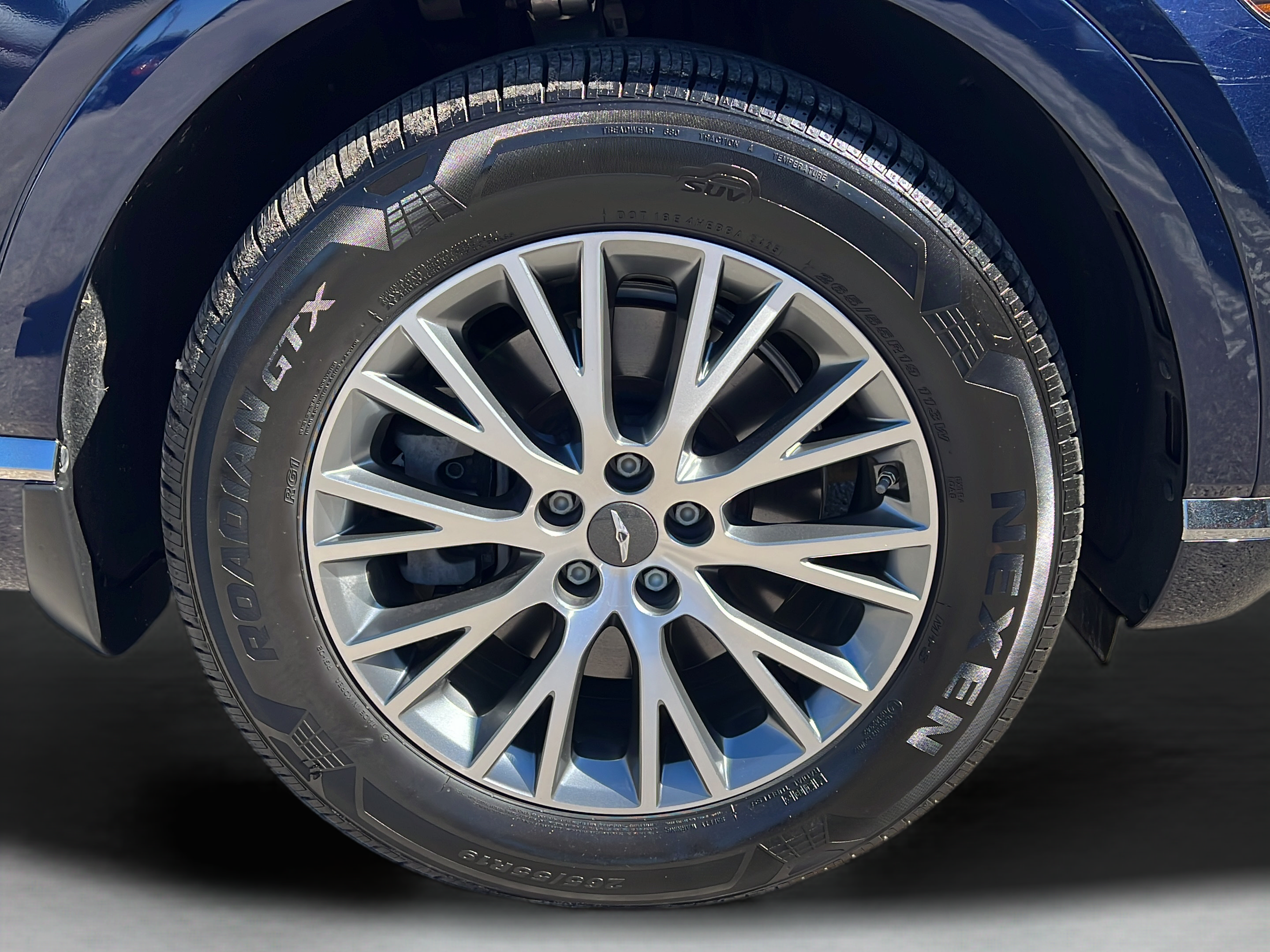 Used 2023 Genesis GV80 2.5T AWD/4WD image 27