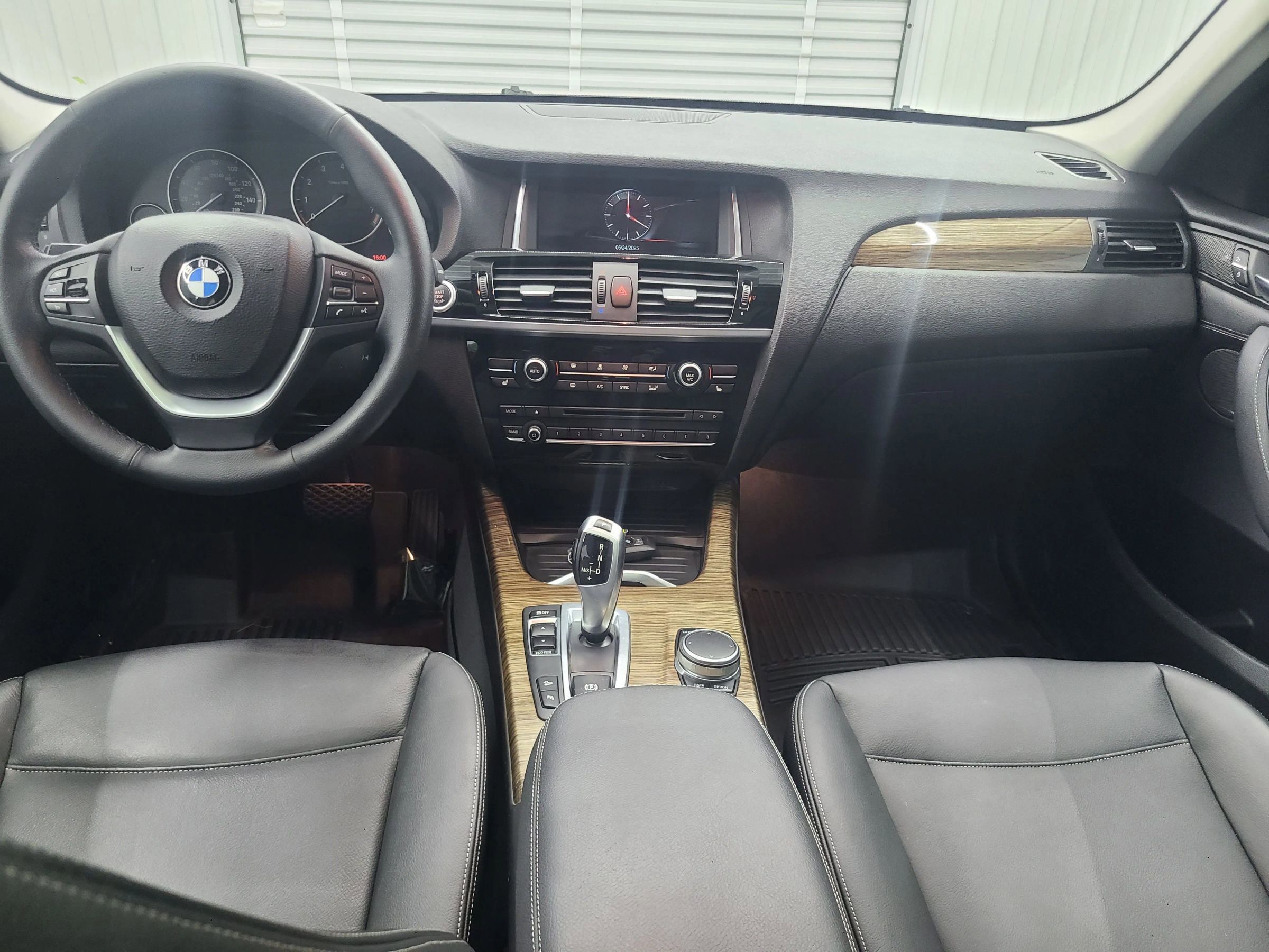 Used 2017 BMW X3 xDrive35i image 2