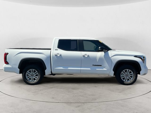 Used 2026 Toyota Tundra SR5 w/ SR5 Premium Package AWD/4WD image 6