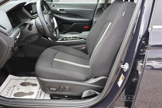 Used 2023 Hyundai Sonata SEL w/ Convenience Package FWD image 11