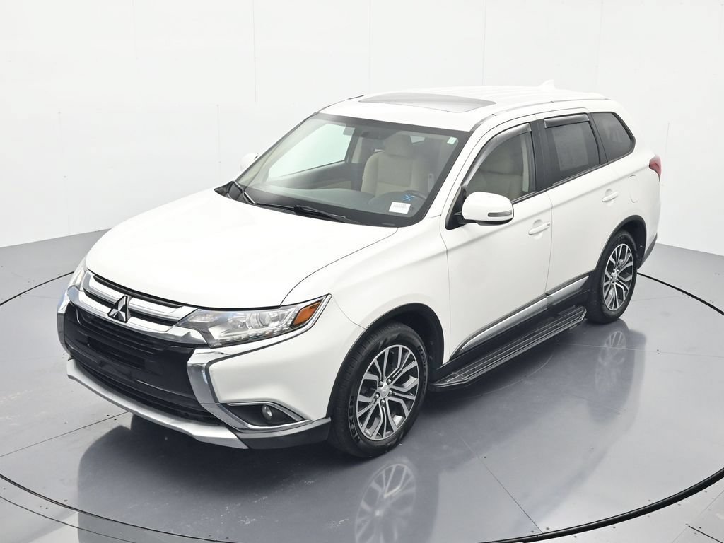 Used 2018 Mitsubishi Outlander SE FWD image 28