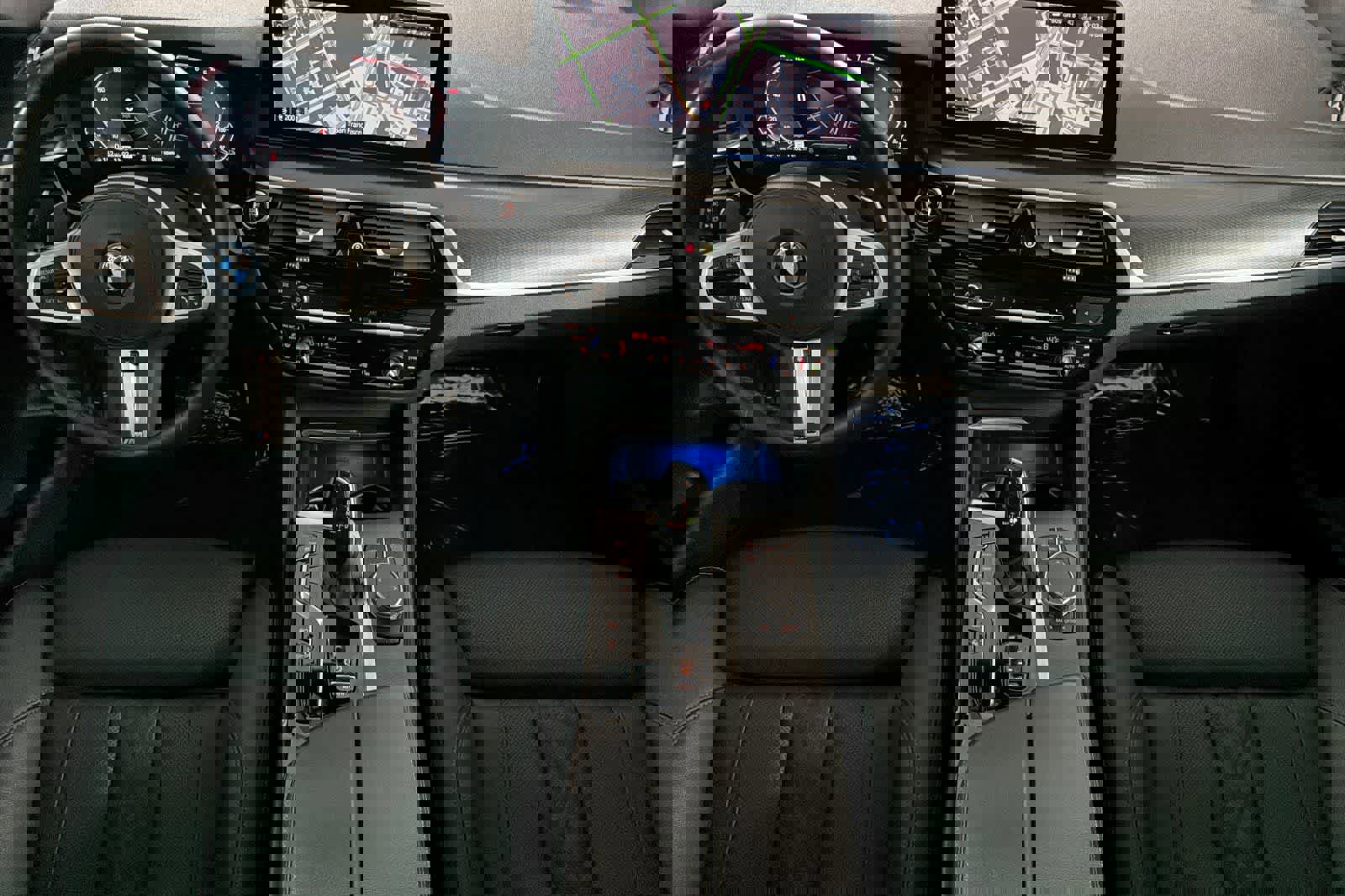 Used 2023 BMW 530e 530e w/ M Sport Package image 3