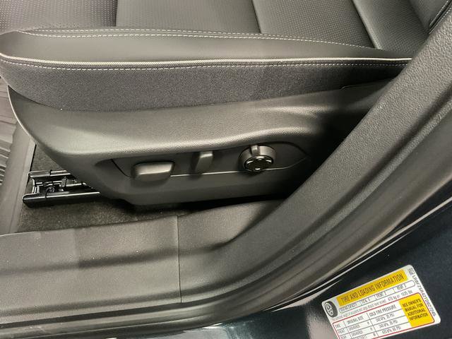 New 2026 Buick Envision Avenir AWD/4WD image 12