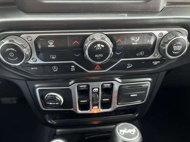 Used 2018 Jeep Wrangler Unlimited Sport S AWD/4WD image 18