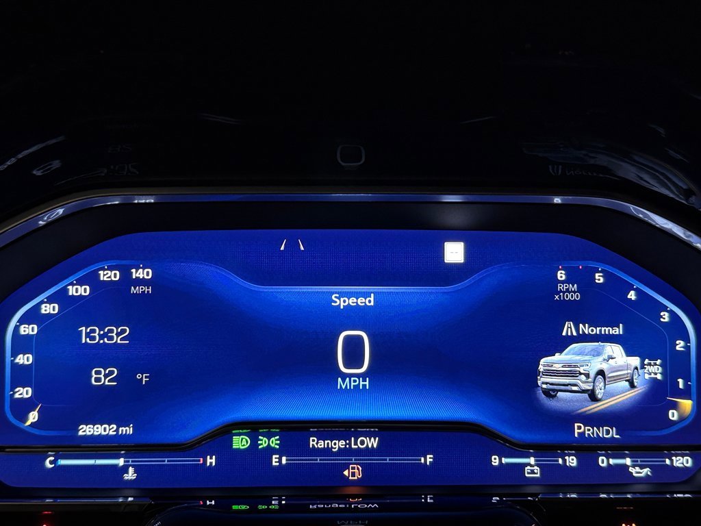 Used 2022 Chevrolet Silverado 1500 LT image 32