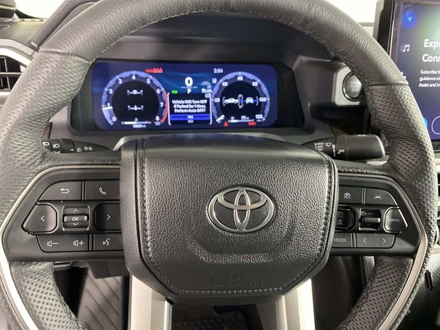 Used 2025 Toyota Tacoma Limited AWD/4WD image 16