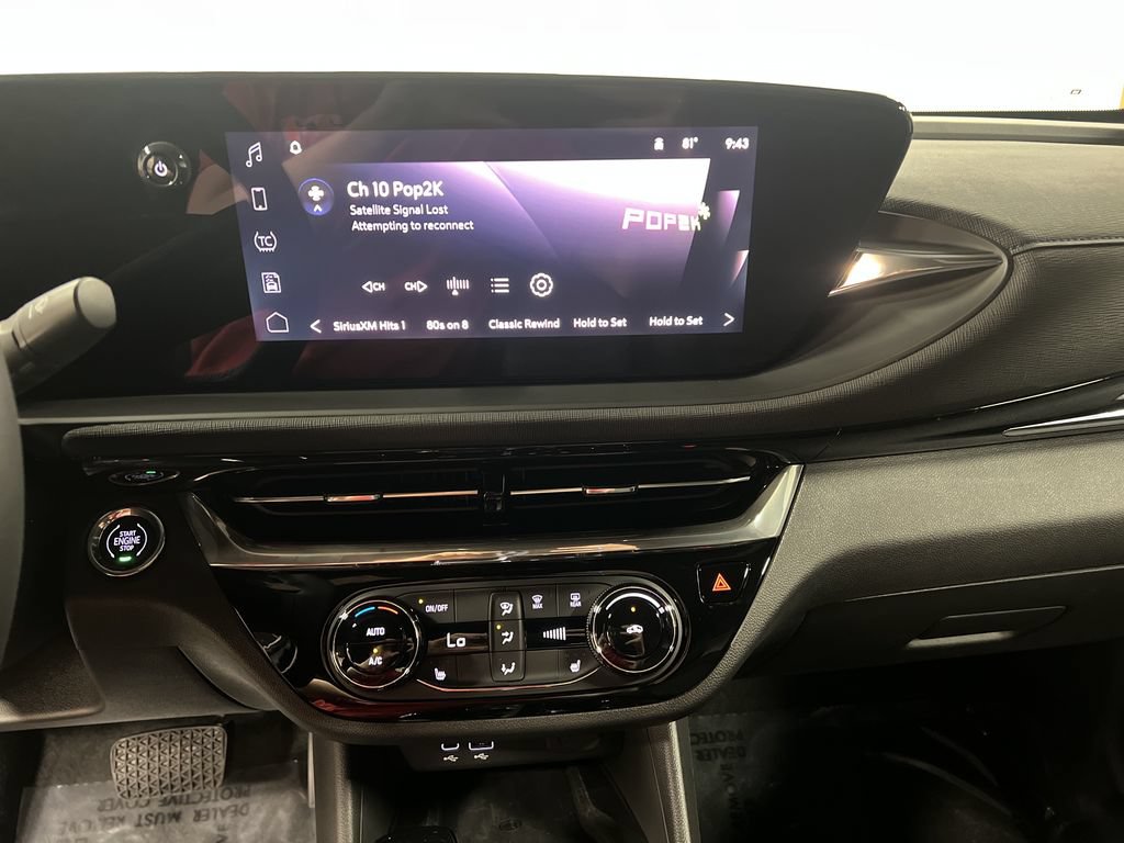 Certified 2026 Buick Envista Sport Touring w/ Convenience I Package FWD image 23