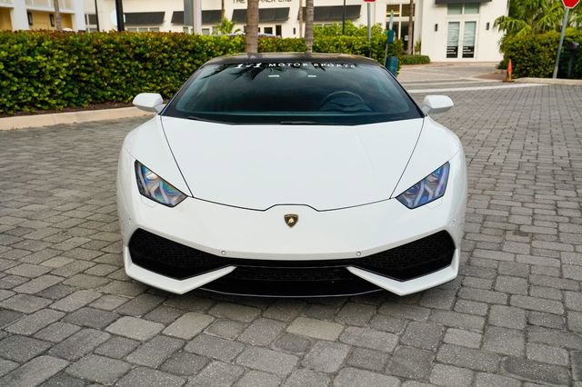 Used 2016 Lamborghini Huracan LP 610-4 Avio image 4