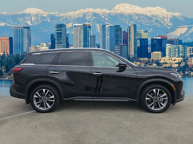 Certified 2023 INFINITI QX60 Luxe w/ Cargo Package AWD/4WD image 7