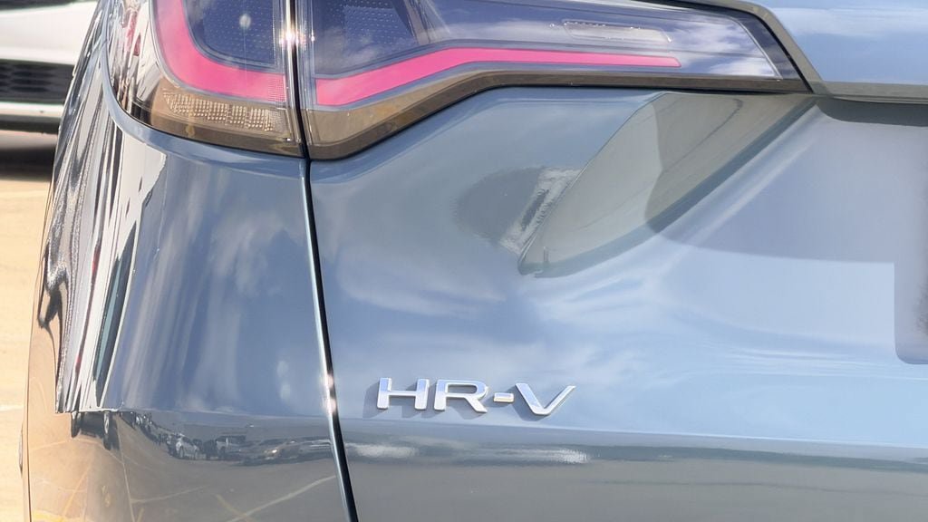Used 2026 Honda HR-V EX-L image 9