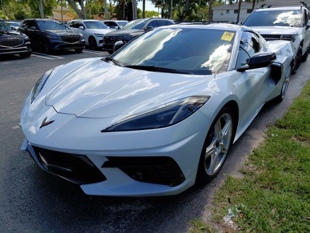 Used 2022 Chevrolet Corvette Stingray Coupe w/ Engine Appearance Package RWD image 1