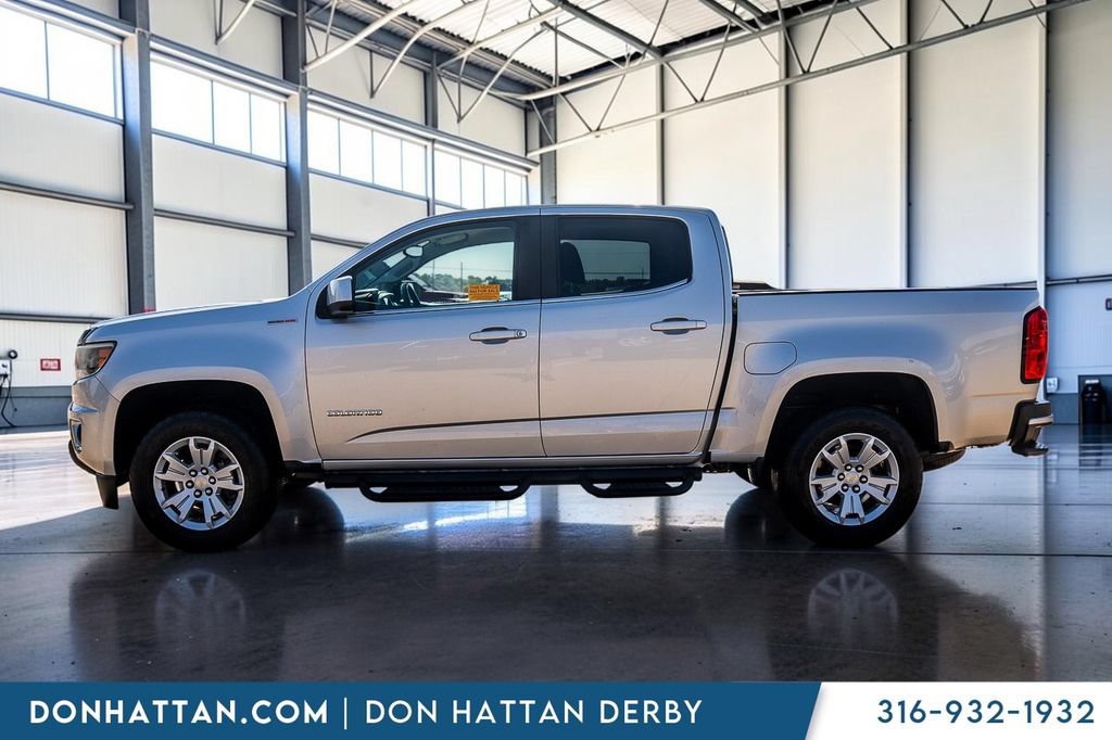 Used 2017 Chevrolet Colorado LT w/ LT Convenience Package RWD image 2
