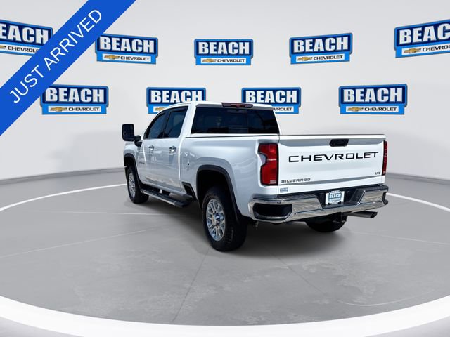 Used 2025 Chevrolet Silverado 2500 LTZ w/ LTZ Convenience Package AWD/4WD image 6
