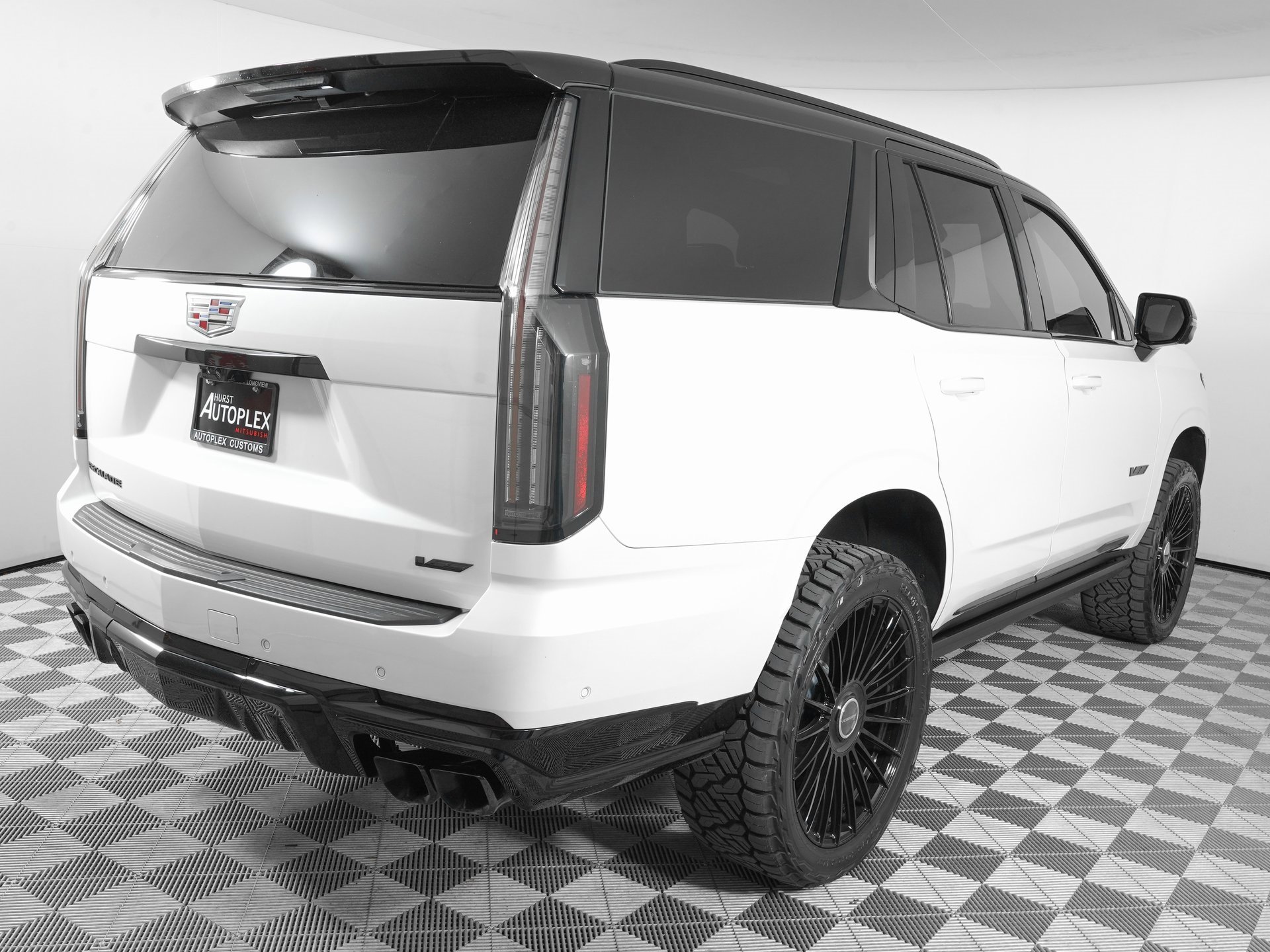 Used 2025 Cadillac Escalade V w/ LPO, Floor Liner Package image 6