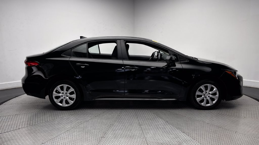 Certified 2026 Toyota Corolla LE FWD image 38