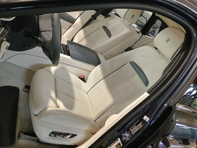 Used 2021 Rolls-Royce Ghost AWD/4WD image 19