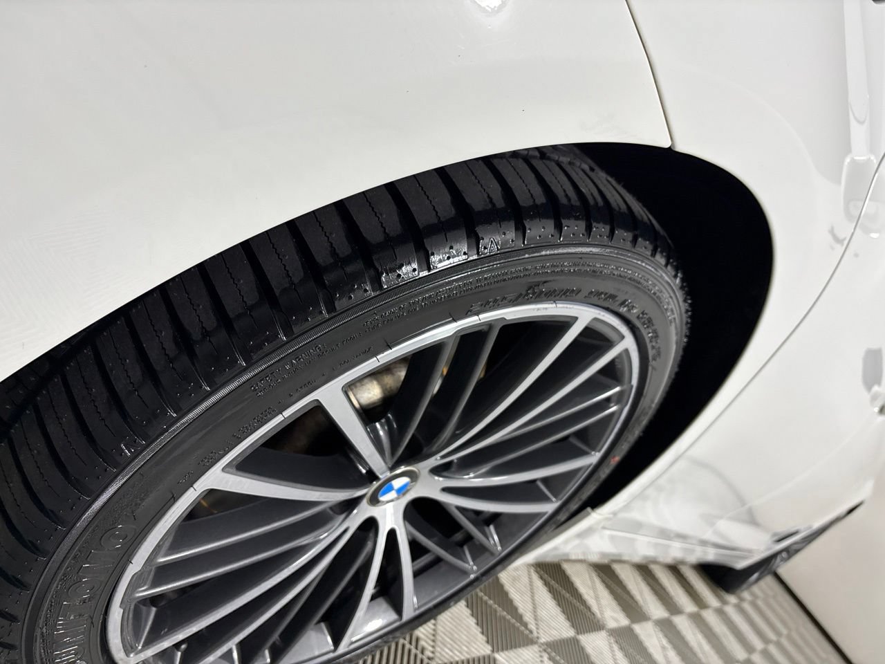 Used 2023 BMW 530i w/ Convenience Package RWD image 34