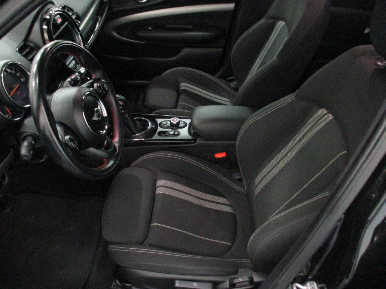 Used 2017 MINI Cooper Clubman S image 9