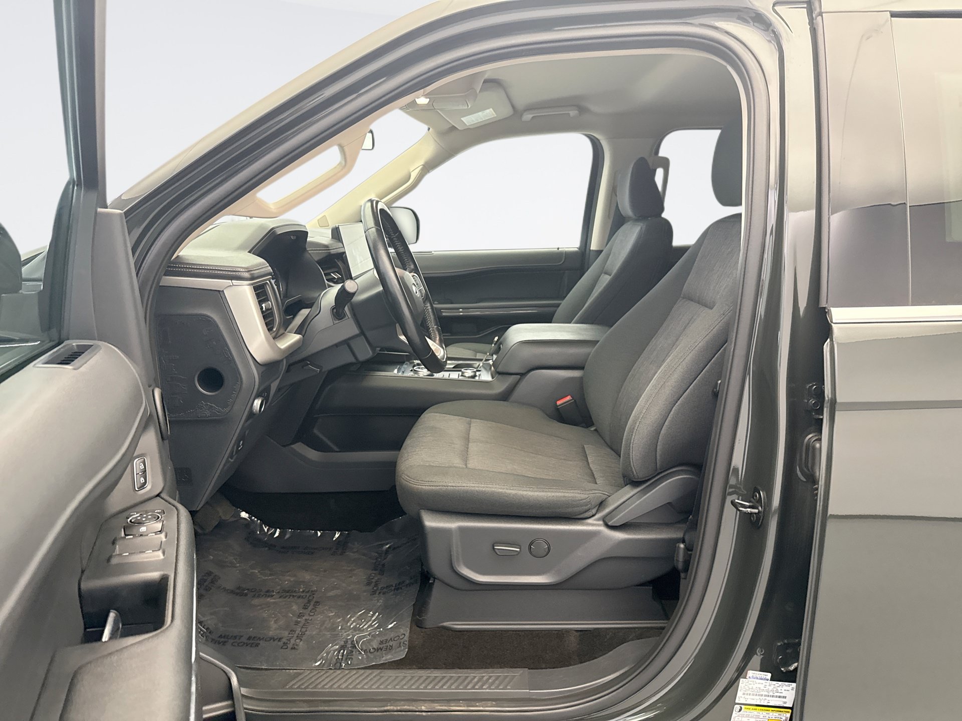 Used 2022 Ford Expedition XLT AWD/4WD image 10