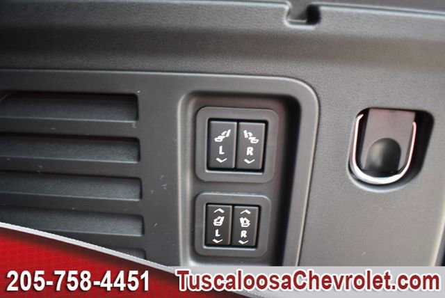 New 2026 Chevrolet Traverse RS w/ LPO, Floor Liner Package FWD image 11