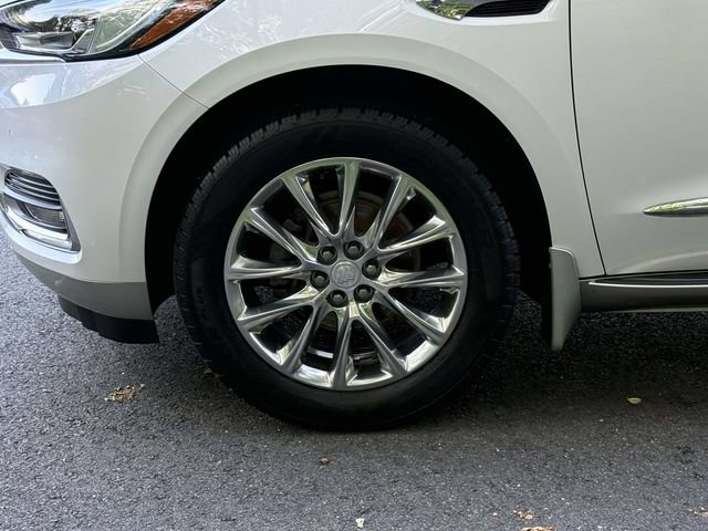 Certified 2020 Buick Enclave Premium w/ Sun and Sites Package FWD image 8