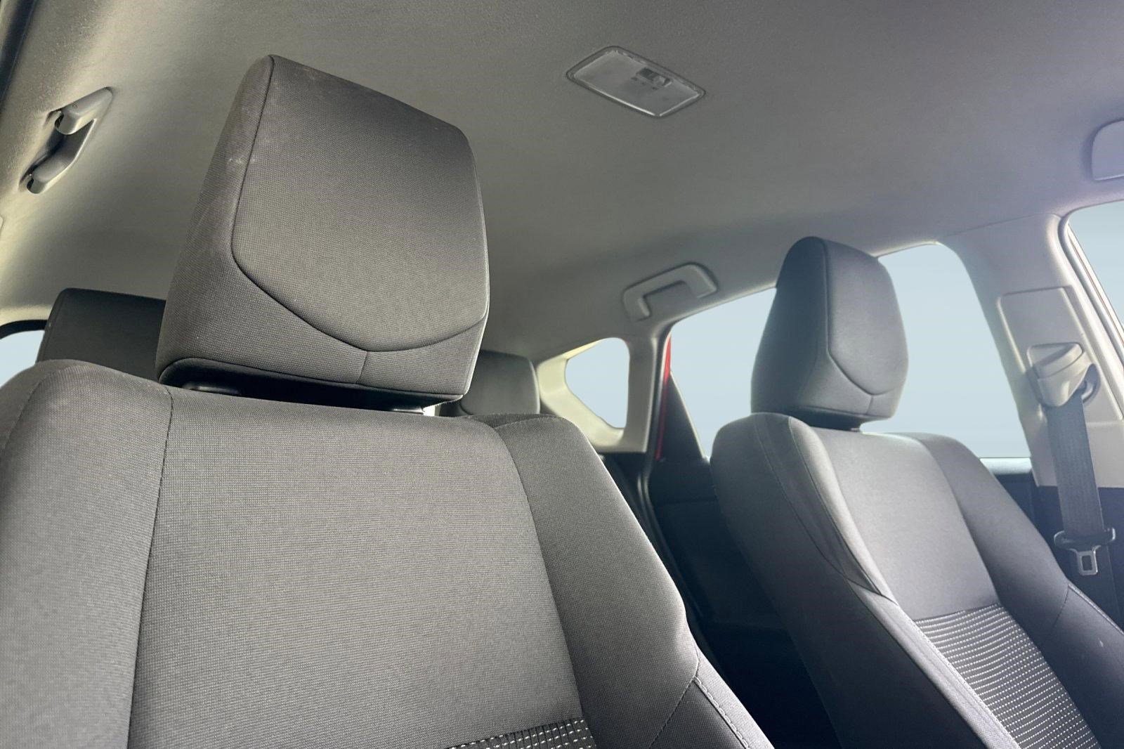 Used 2018 Toyota Corolla iM w/ All-Weather Mat Package image 25