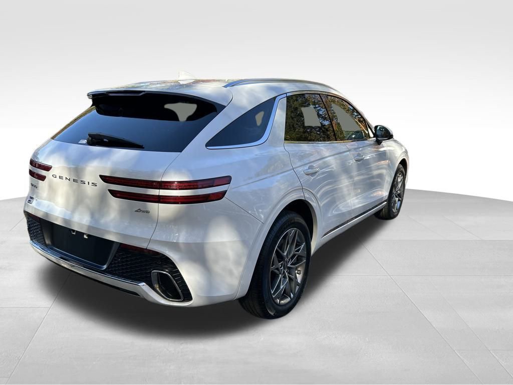 Used 2025 Genesis GV70 2.5T image 5