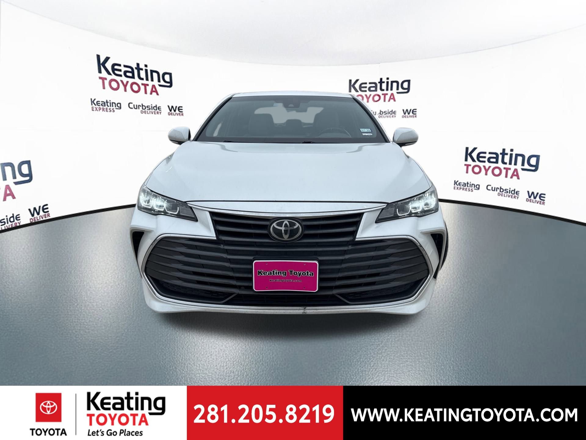 Used 2022 Toyota Avalon XLE image 8