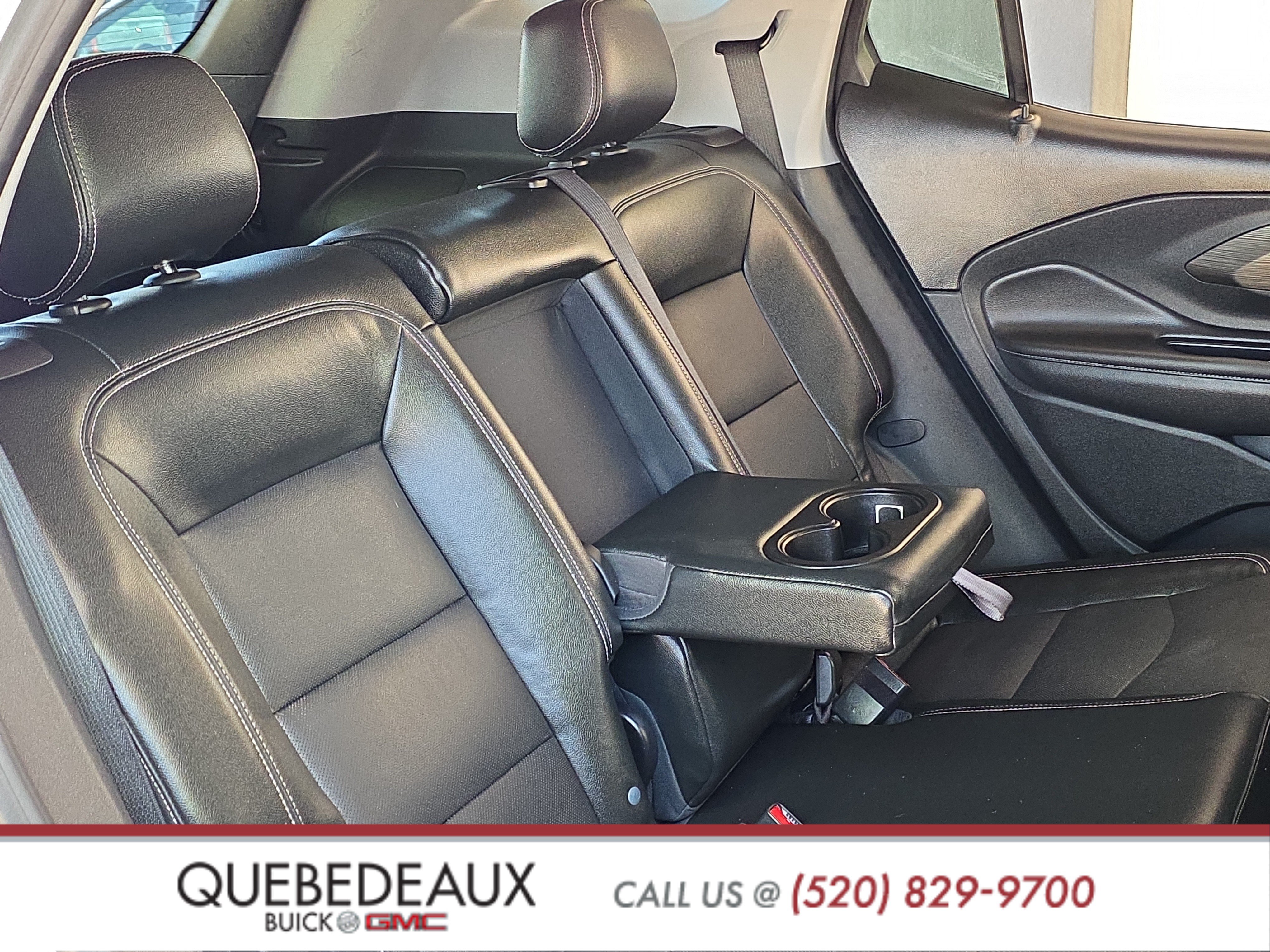 Used 2023 GMC Terrain SLT AWD/4WD image 25