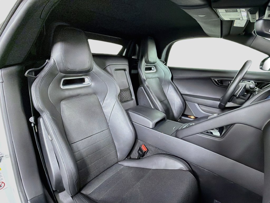 Used 2020 Jaguar F-TYPE R-Dynamic AWD/4WD image 25