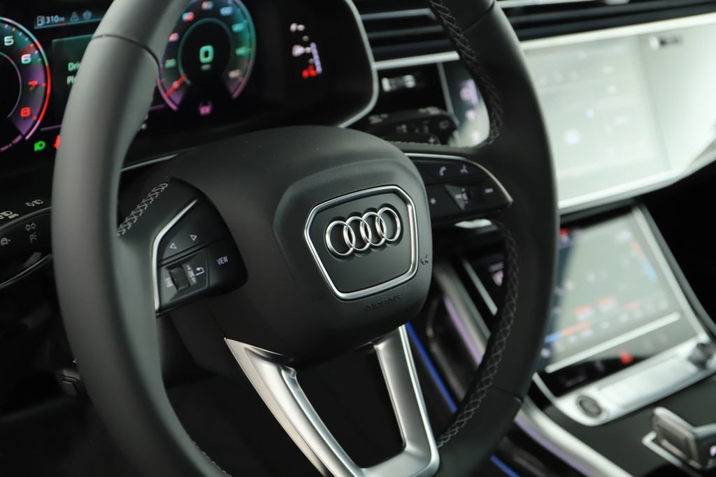 New 2026 Audi Q8 Premium Plus image 16