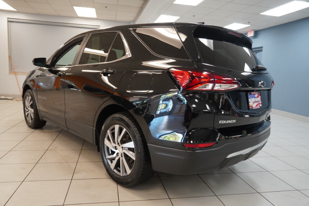 Used 2022 Chevrolet Equinox LT FWD image 3