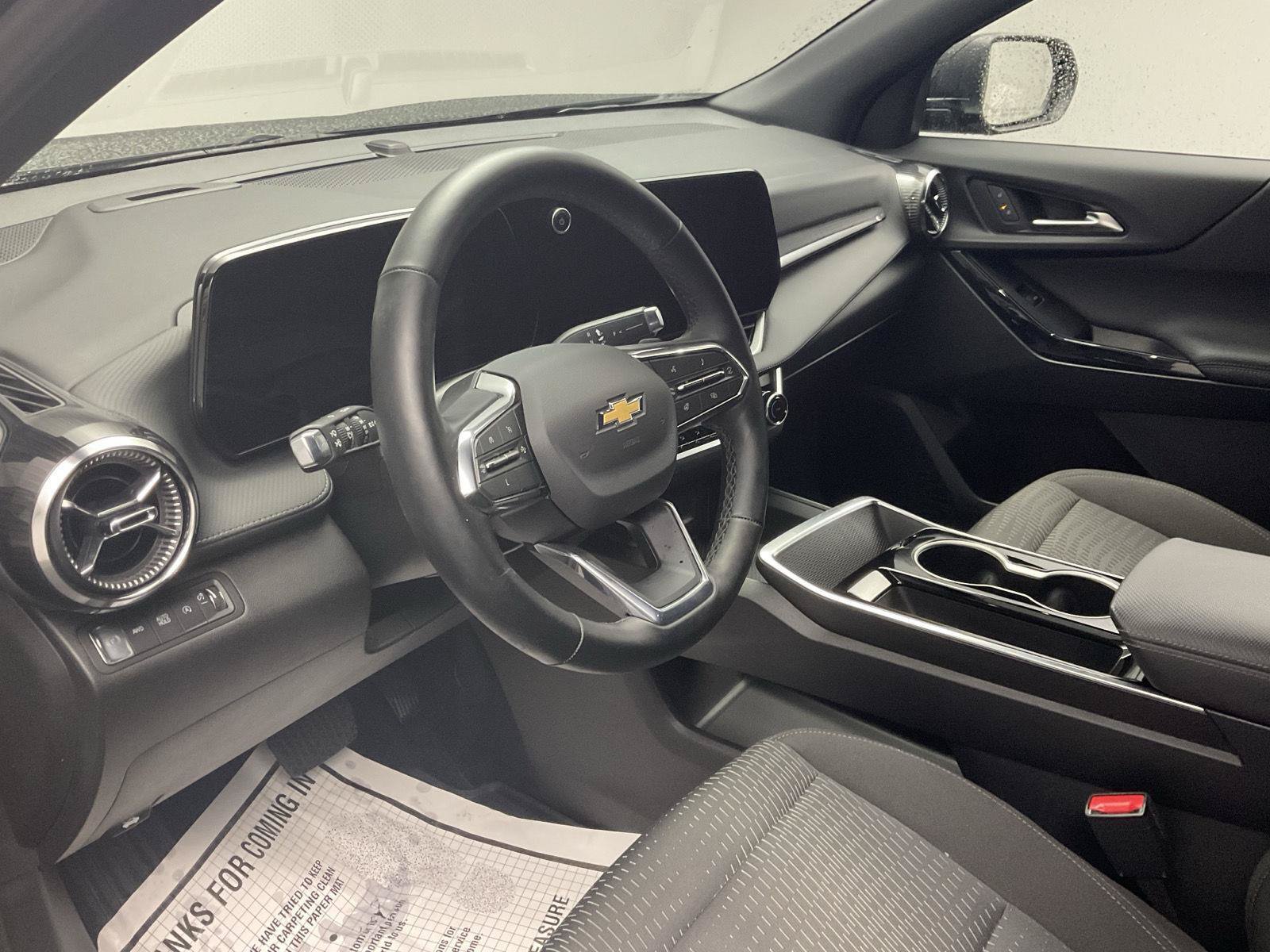 Certified 2025 Chevrolet Equinox LT AWD/4WD image 11