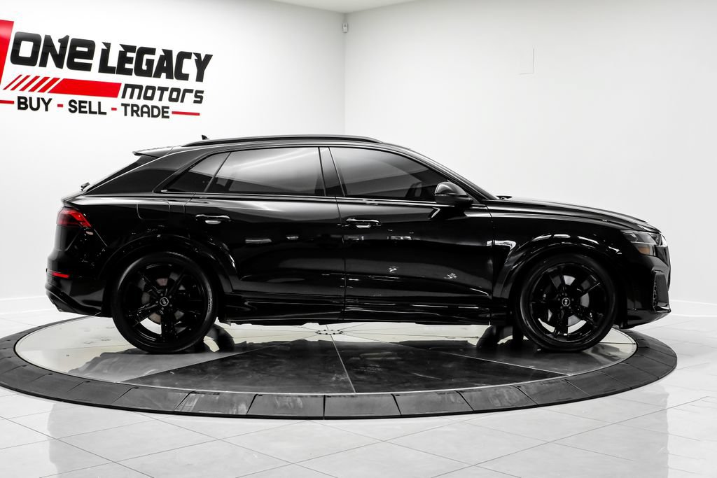 Used 2024 Audi SQ8 Premium Plus w/ Executive Package AWD/4WD image 5