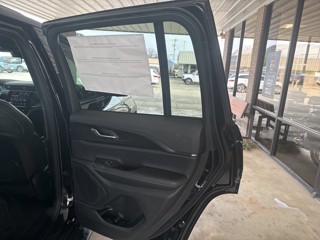New 2025 Jeep Grand Cherokee 4WD image 22