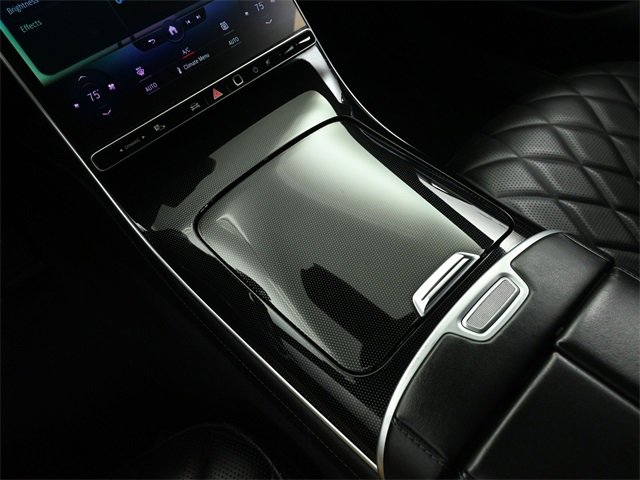 Used 2022 Mercedes-Benz S 580 4MATIC Sedan w/ 3D Technology Package image 50