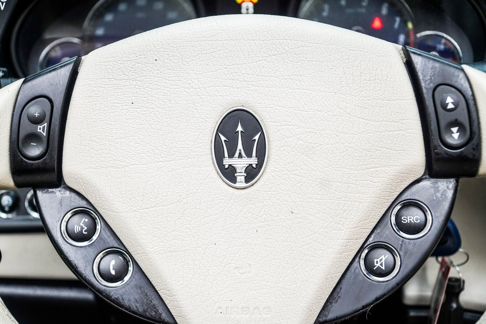 Used 2017 Maserati GranTurismo Sport image 27