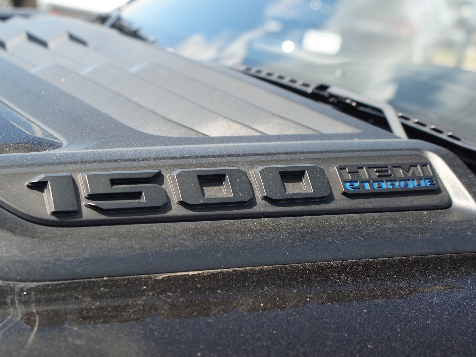 Used 2023 RAM 1500 Limited w/ Night Edition AWD/4WD image 18