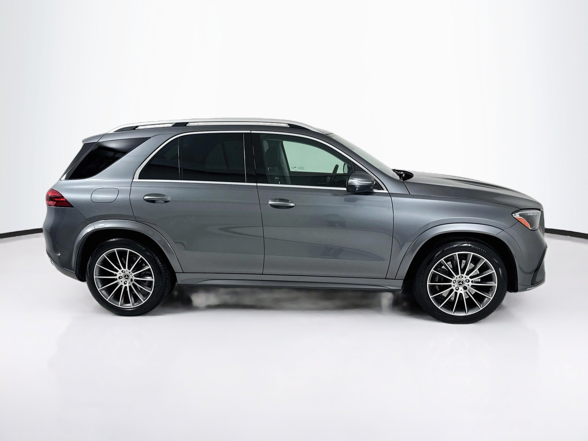 Certified 2025 Mercedes-Benz GLE 350 4MATIC image 9