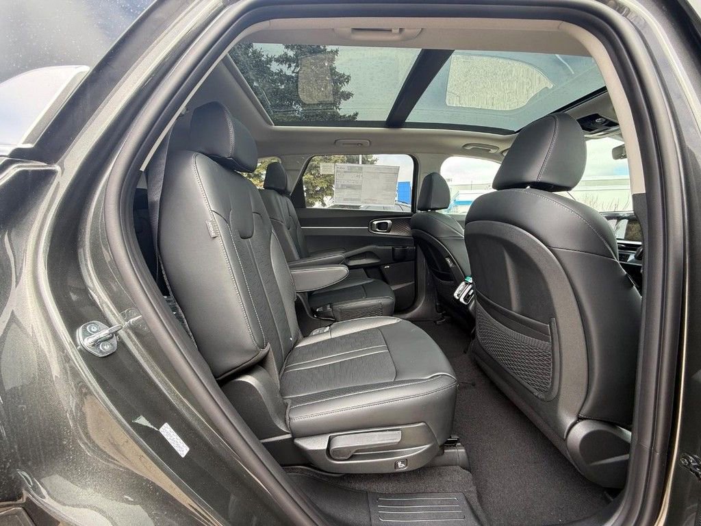 New 2026 Kia Sorento EX image 13