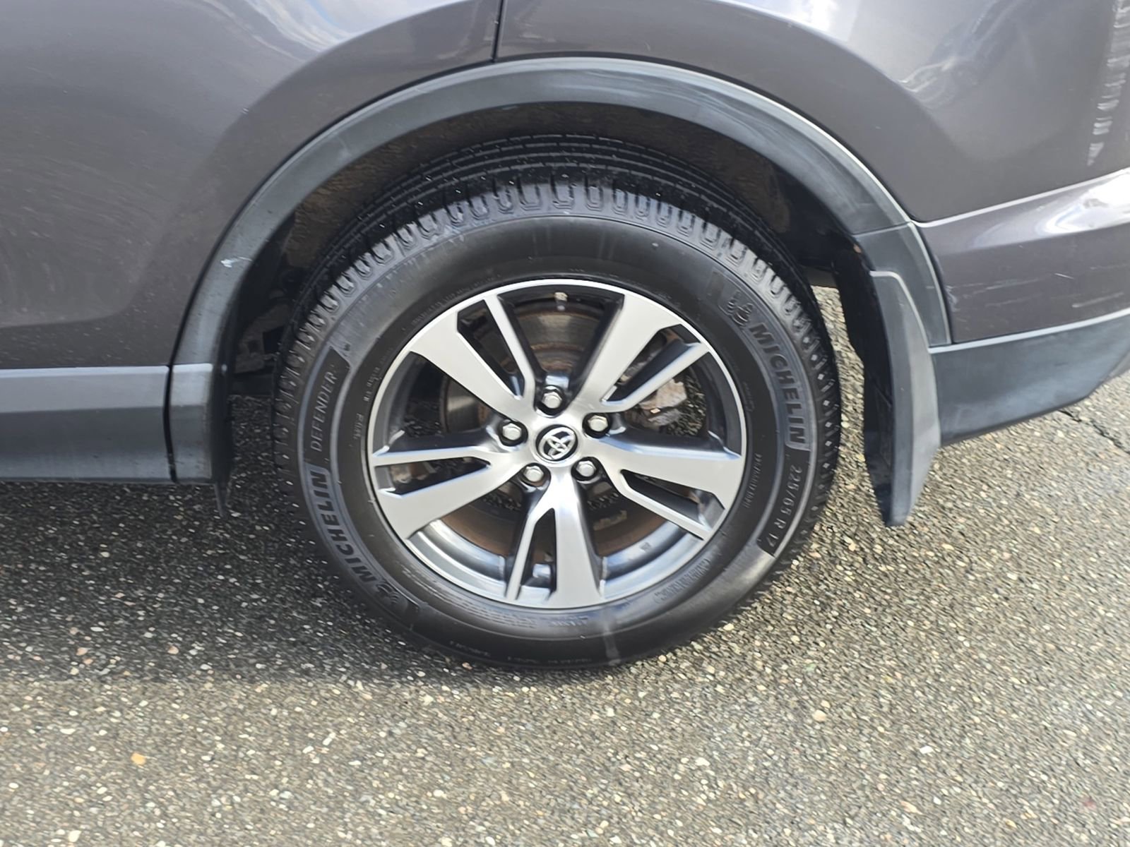 Used 2017 Toyota RAV4 XLE w/ Plus Special Value Package image 37